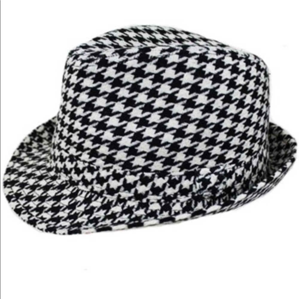 Cute hound too hat